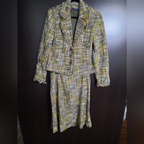 Vintage Reitmans Tweed Jacket and Skirt Suit Set - Picture 1 of 16